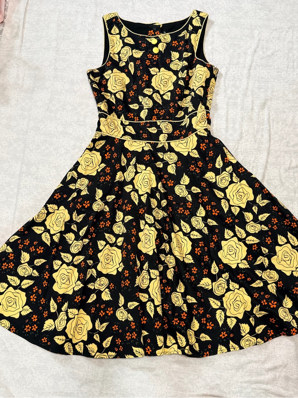 Voodoo Vixen Dress Medium Floral Retro 50s Pinup Rockabilly Fit Flare Swing